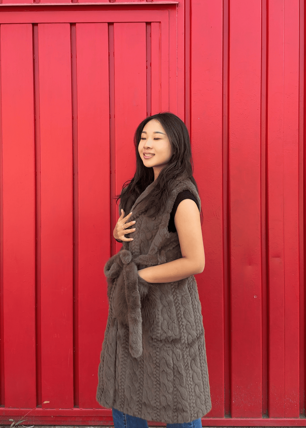 Gilet lungo intrecciato con cintura