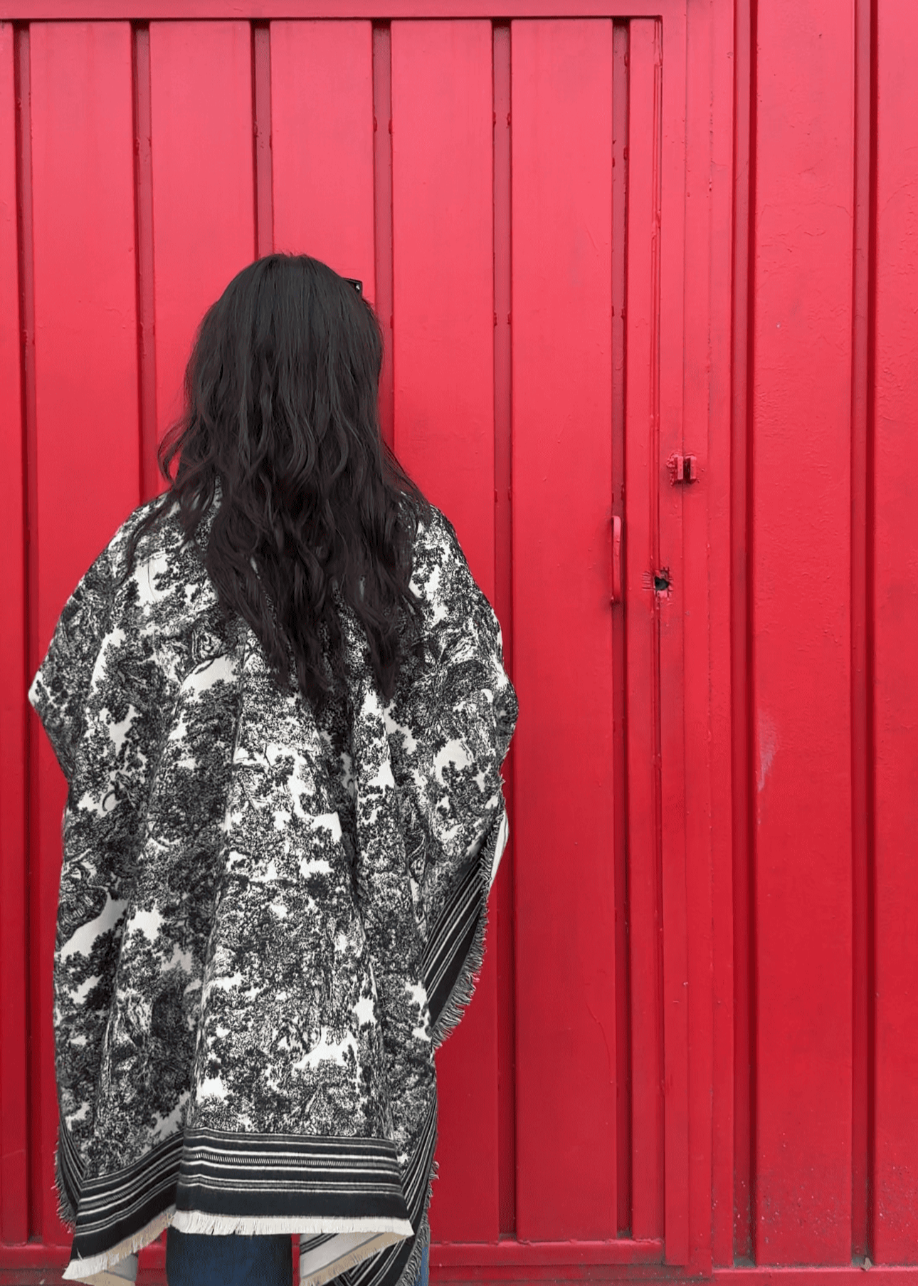 Coprispalle disegno dipinto “Animal”