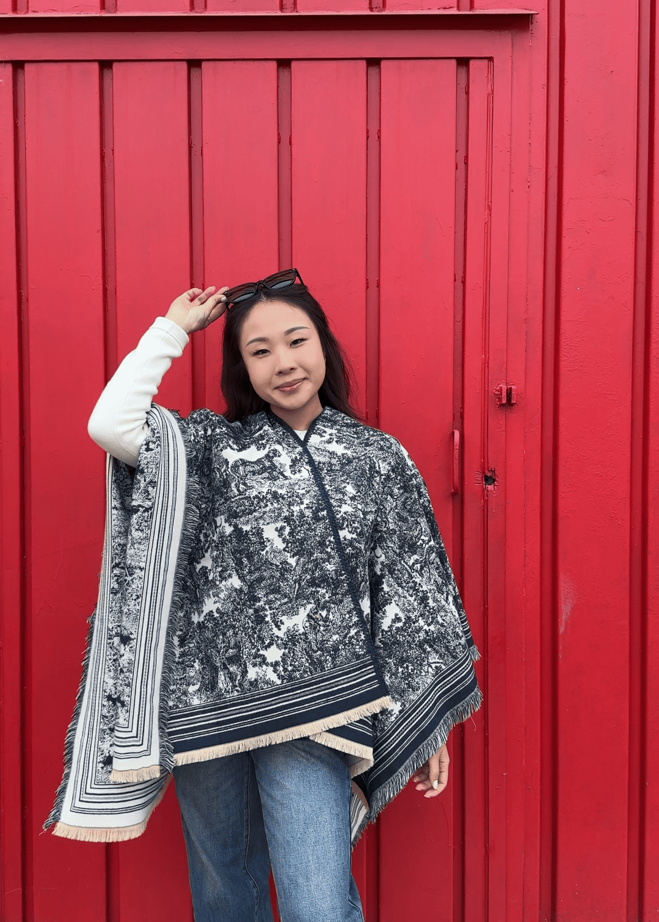 Coprispalle disegno dipinto “Animal”